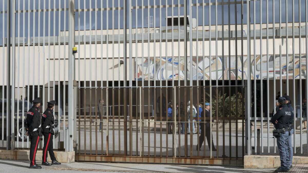 Immagine di Carceri, l'emergenza infinita che il governo non vede