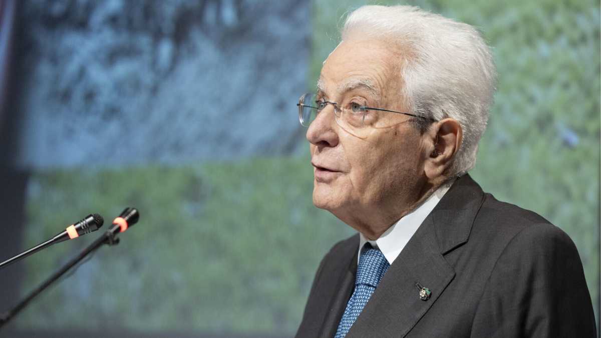 Immagine di Telefonate e “lesa maestà”