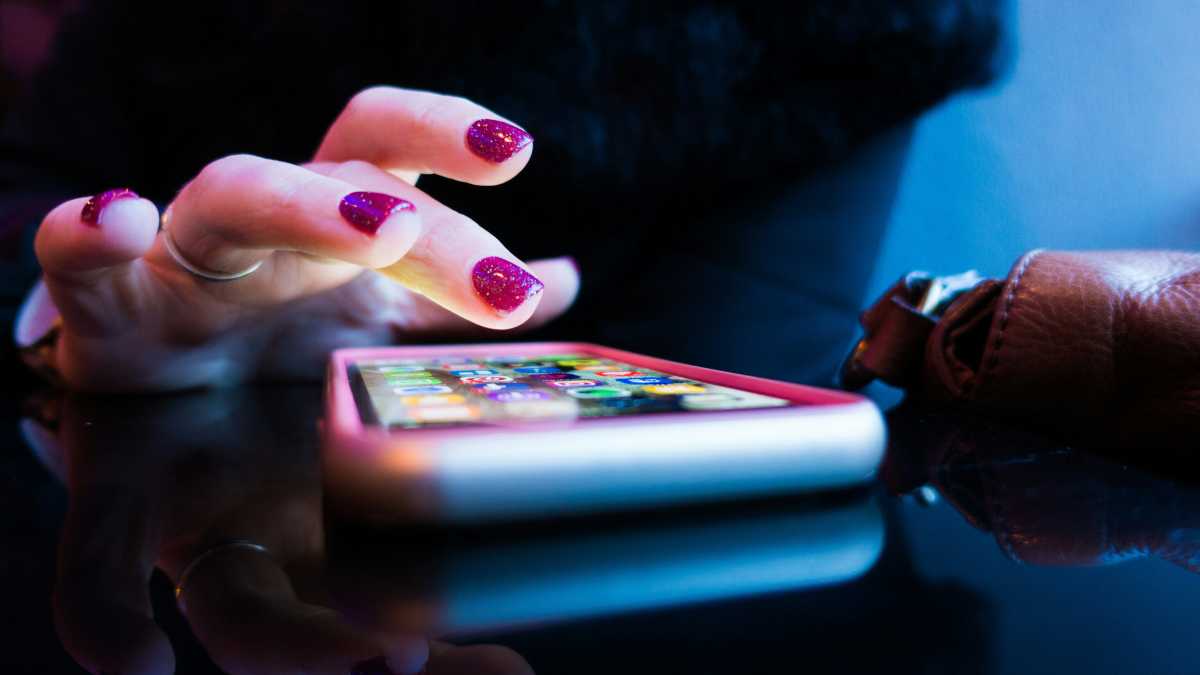 Immagine di Il problemino dell’app per recensire i maschi e innamorarsi in sicurezza