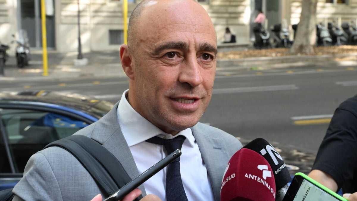 Immagine di Il sindaco di Taranto Bitetti si è dimesso dopo le contestazioni sull'ex Ilva