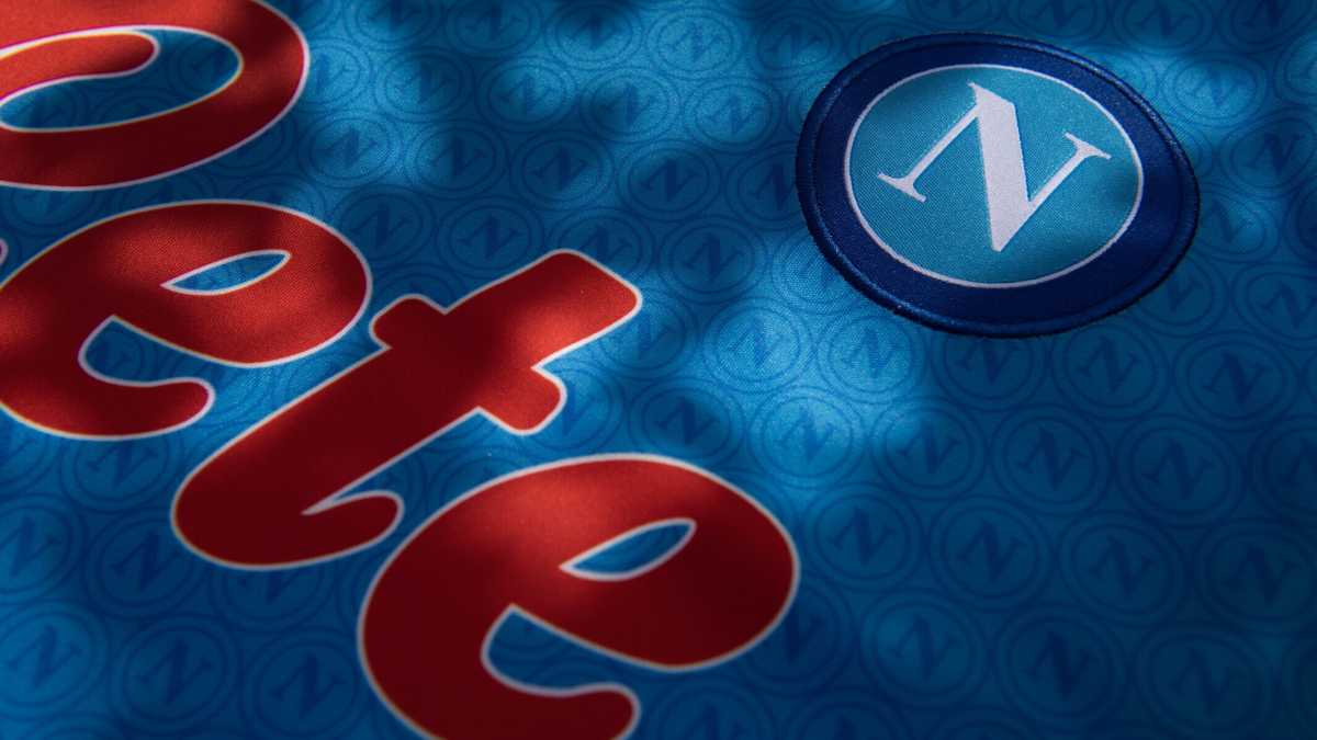 Immagine di Raoul Bova, Osimhen e Temptation Island: così i social del Napoli si sono presi TikTok