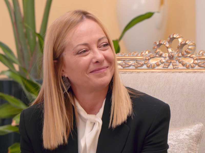 Meloni punta a un nuovo fondo Ue per le imprese colpite da dazi. "Ma l'intesa con Trump non salti"
