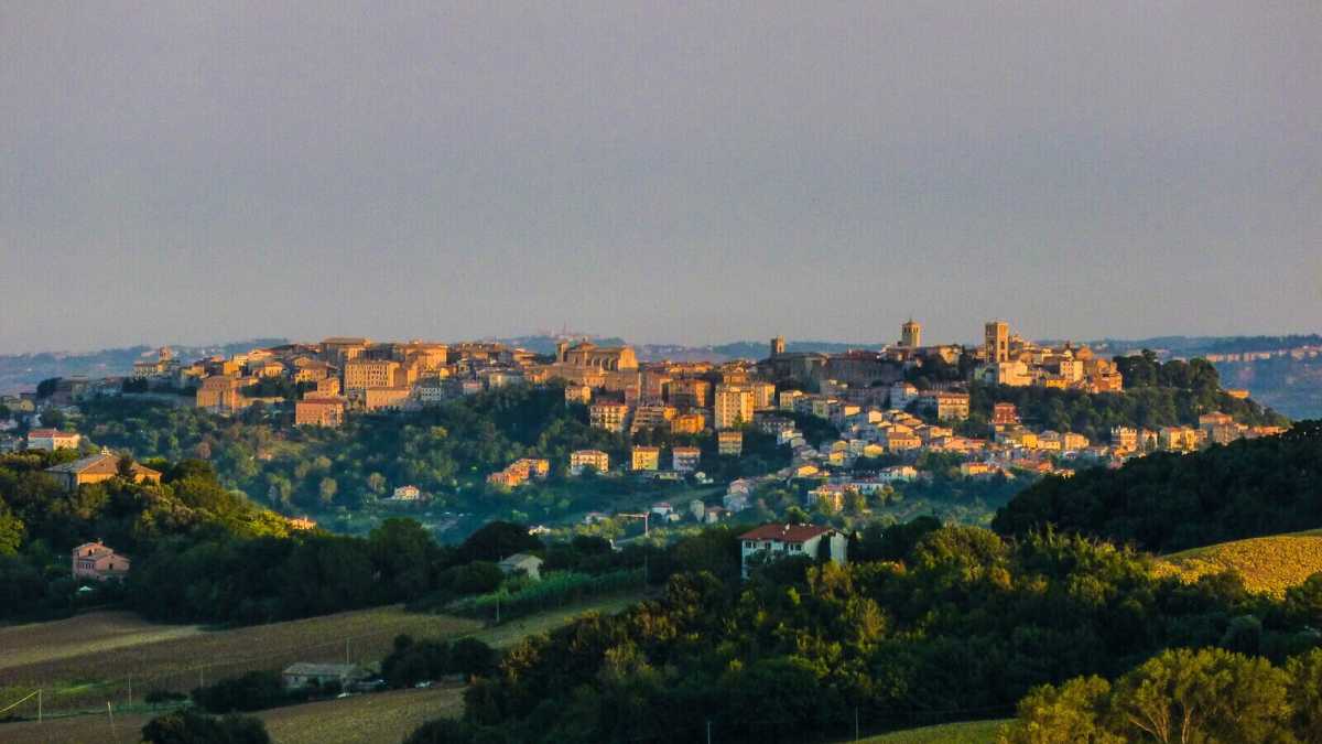 Immagine di L'Italia interna che non vuole i turisti