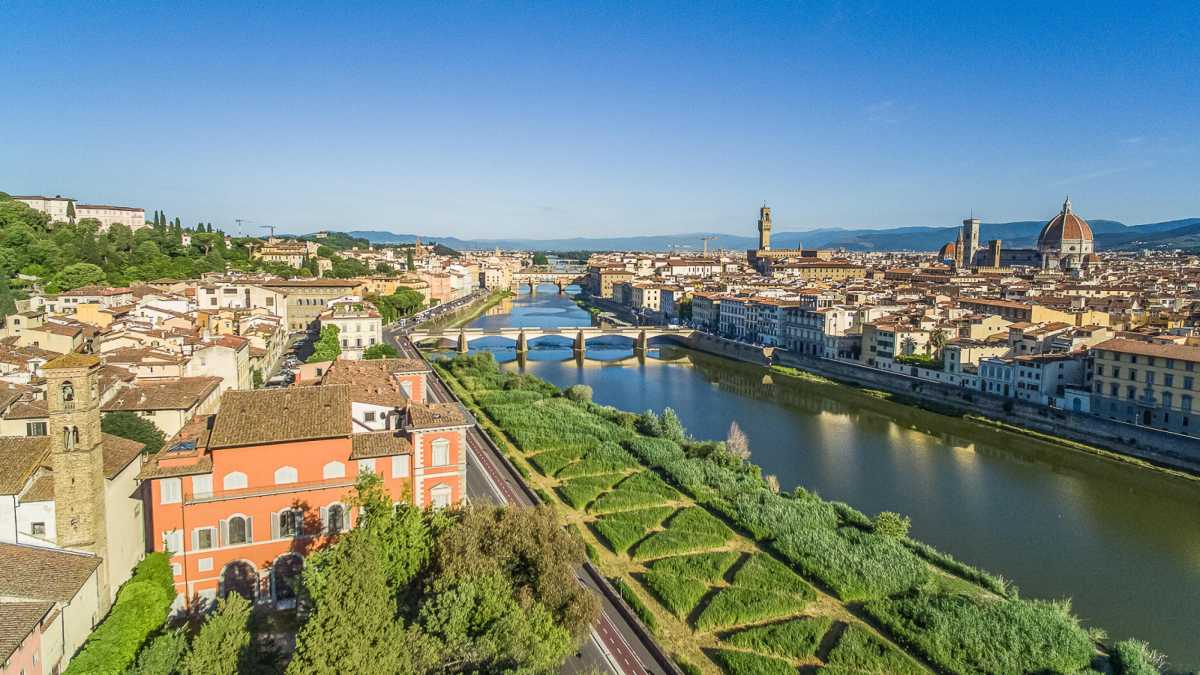 Immagine di Segnalare all'altro le cose belle da guardare, in cielo e in terra
