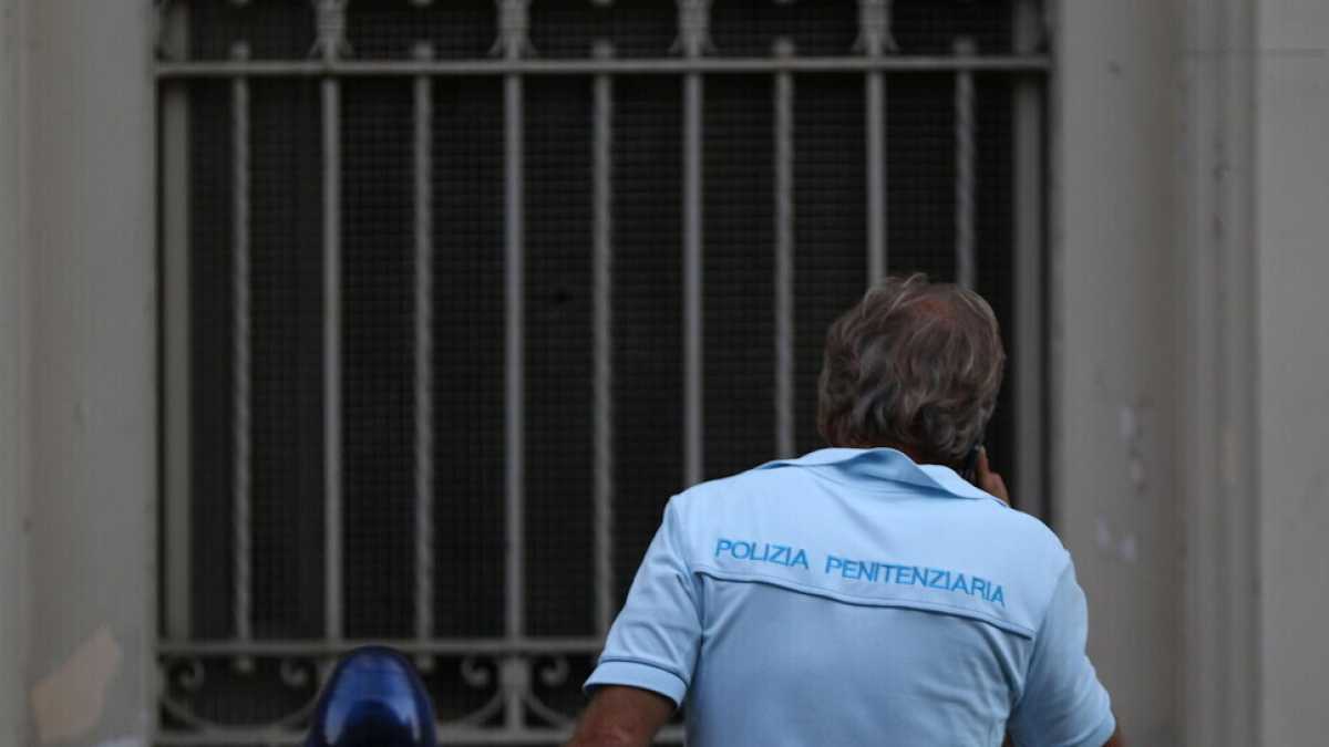 Immagine di Salvini vuole equiparare i reati dei minorenni a quelli dei maggiorenni: pessima idea