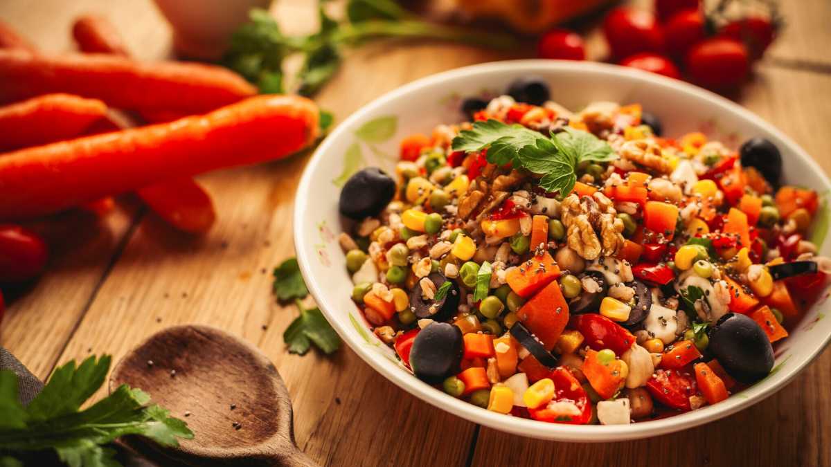 Immagine di Abbronzatura sicura? Anche la dieta fa la sua parte