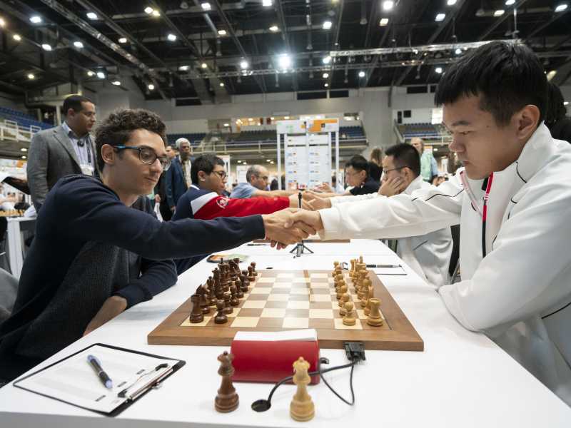 <font style="vertical-align: inherit;"><font style="vertical-align: inherit;">A sinistra Fabiano Caruana, a destra Ding Lien (LaPresse)</font></font>