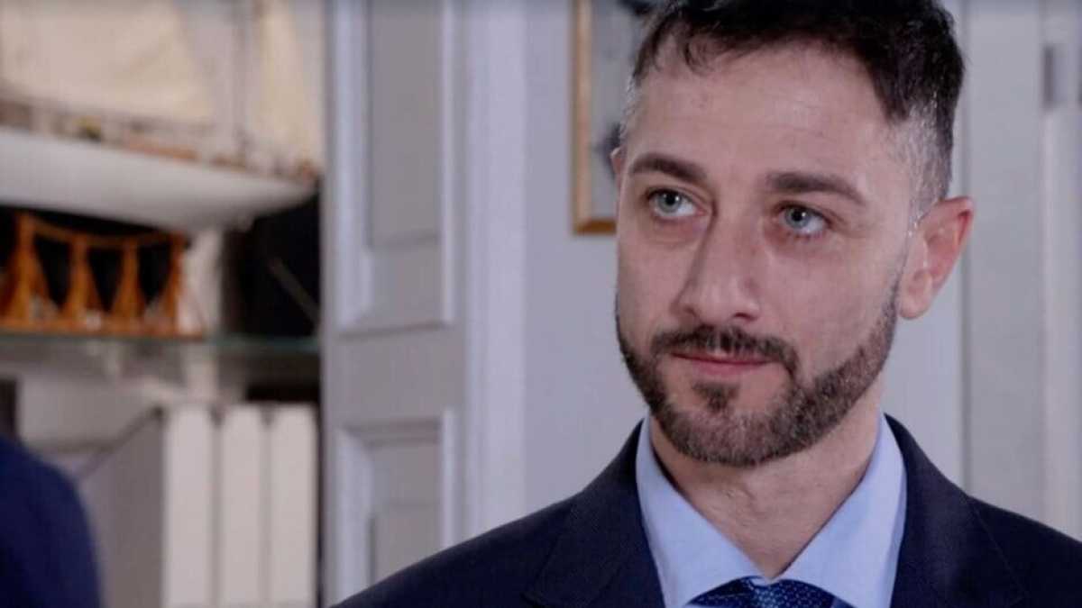 Immagine di Un investigatore privato va a caccia delle storielle di Gagliotti in Un posto al sole