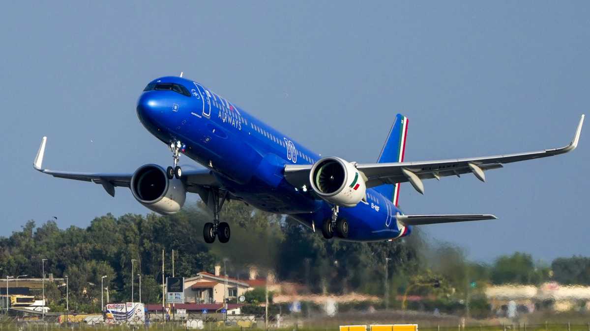 Immagine di Anno Domini 2025: si possono portare liquidi in volo!