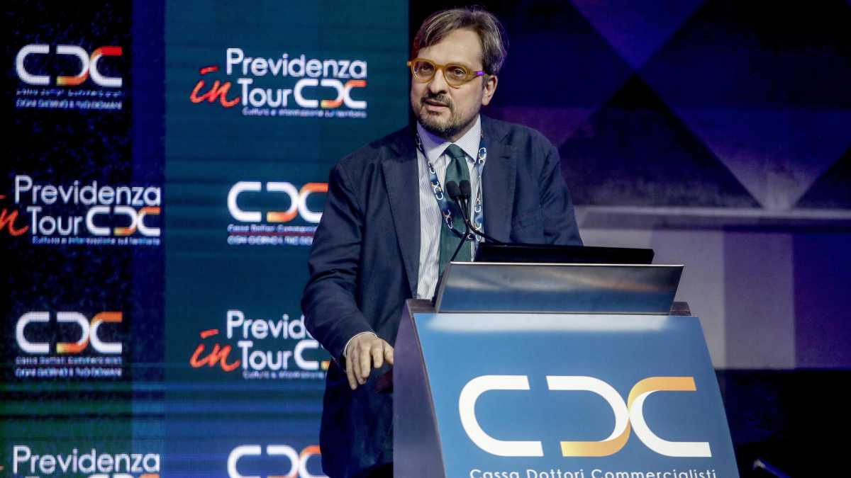Immagine di La mia Lega deve ritrovare la sua casa, e restare in Europa. Parla Guido Guidesi