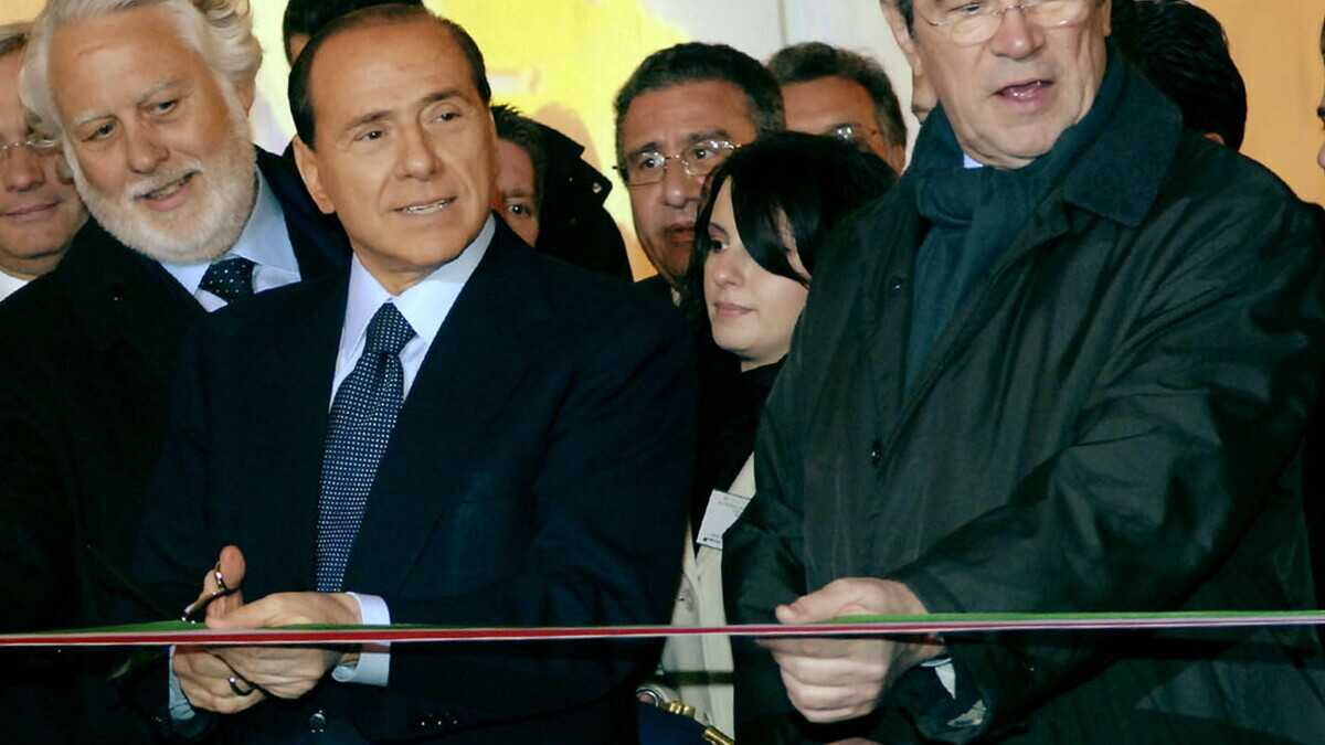 Immagine di Parla Lunardi, il "papà" del Ponte sullo Stretto: "Intitolarlo al Cav.? Per me sì”