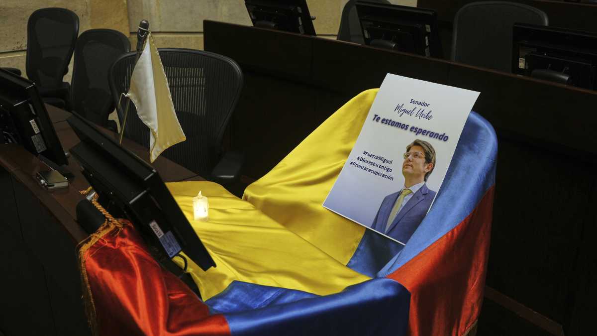 Immagine di È morto il candidato presidente colombiano Miguel Uribe Turbay, a due mesi dall'attentato