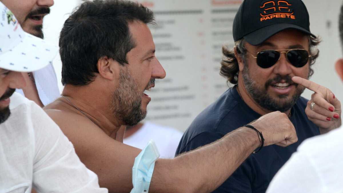 Immagine di “Il ceto medio non va più in spiaggia per colpa dell’euro e della sinistra”. Parla Mr Papete