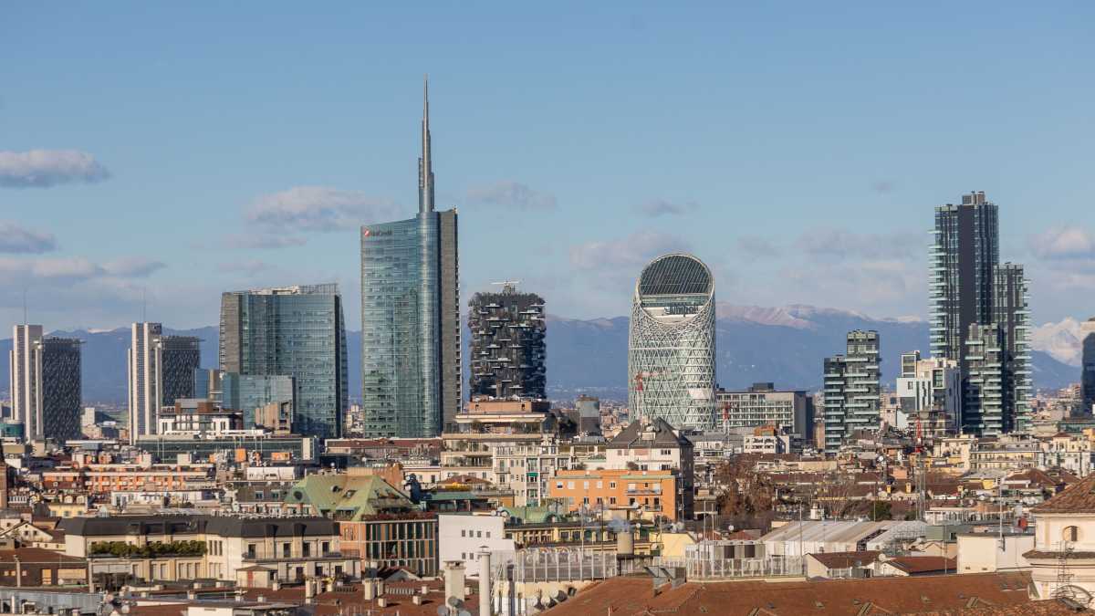 Immagine di La disastrosa pretesa (smentita dal Riesame) di punire le chat di Milano in nome di una orwelliana “democrazia urbanistica”