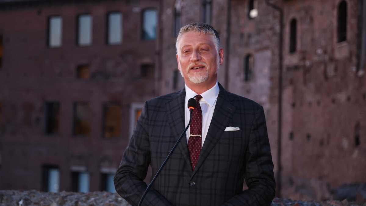 Immagine di Ferragosto con Alessandro Giuli