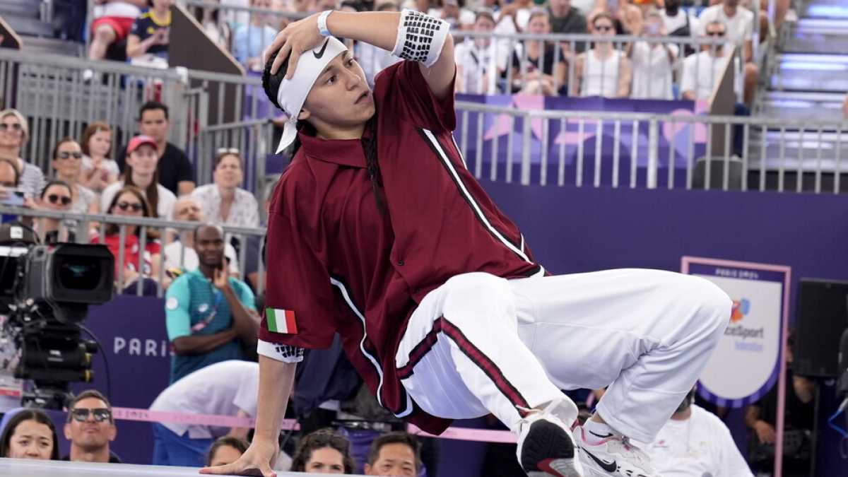 Immagine di Antilai Sandrini prova a ballare sul mondo