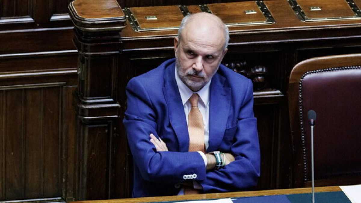 Immagine di Via i no vax dal Gruppo tecnico sulle vaccinazioni. I problemi per Schillaci restano