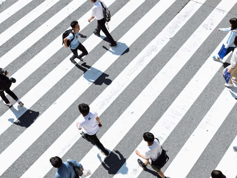Foto di Ryoji Iwata su Unsplash