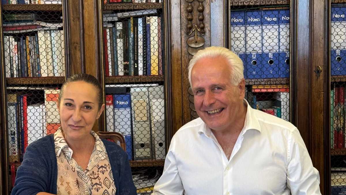 Immagine di Siglato l'accordo tra Pd e M5s in Toscana: "Sì al reddito di cittadinanza regionale"