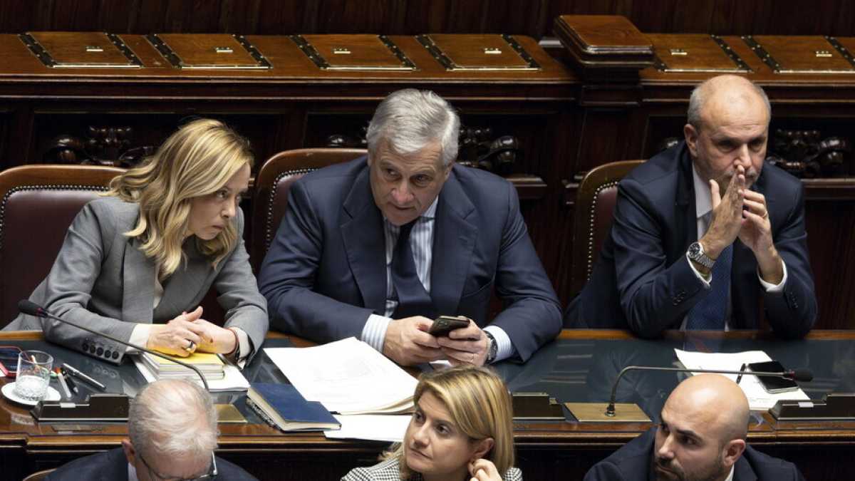 Immagine di Cortocircuito politico al ministero della Salute