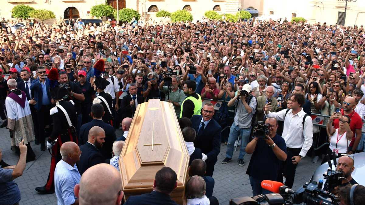 Immagine di San Baudo di Militello, il funerale Pnrr nella Sicilia del “si vende”