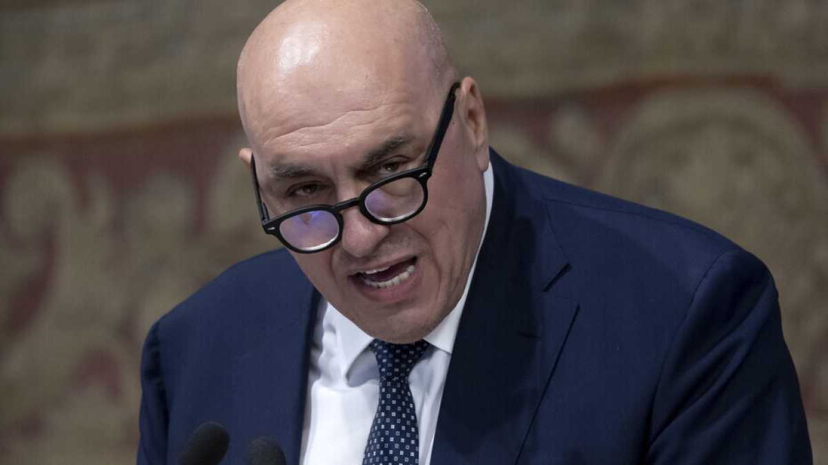 Immagine di Crosetto: "Per difendere l'Ucraina l'articolo 5 della Nato è più efficace dei Volenterosi"