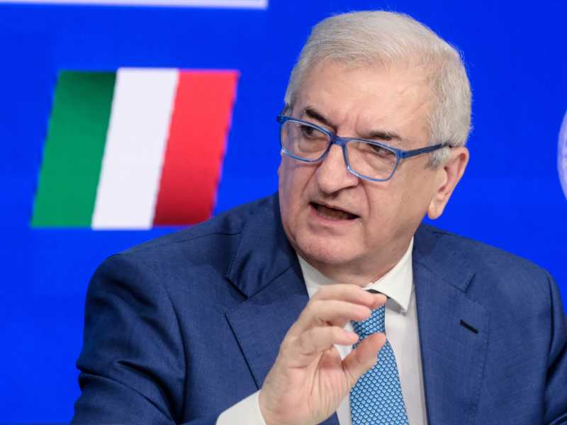 Parla Foti: "La difesa non è solo spirito nè solo soldati. Serve un esercito illimitato per l'Ucraina"