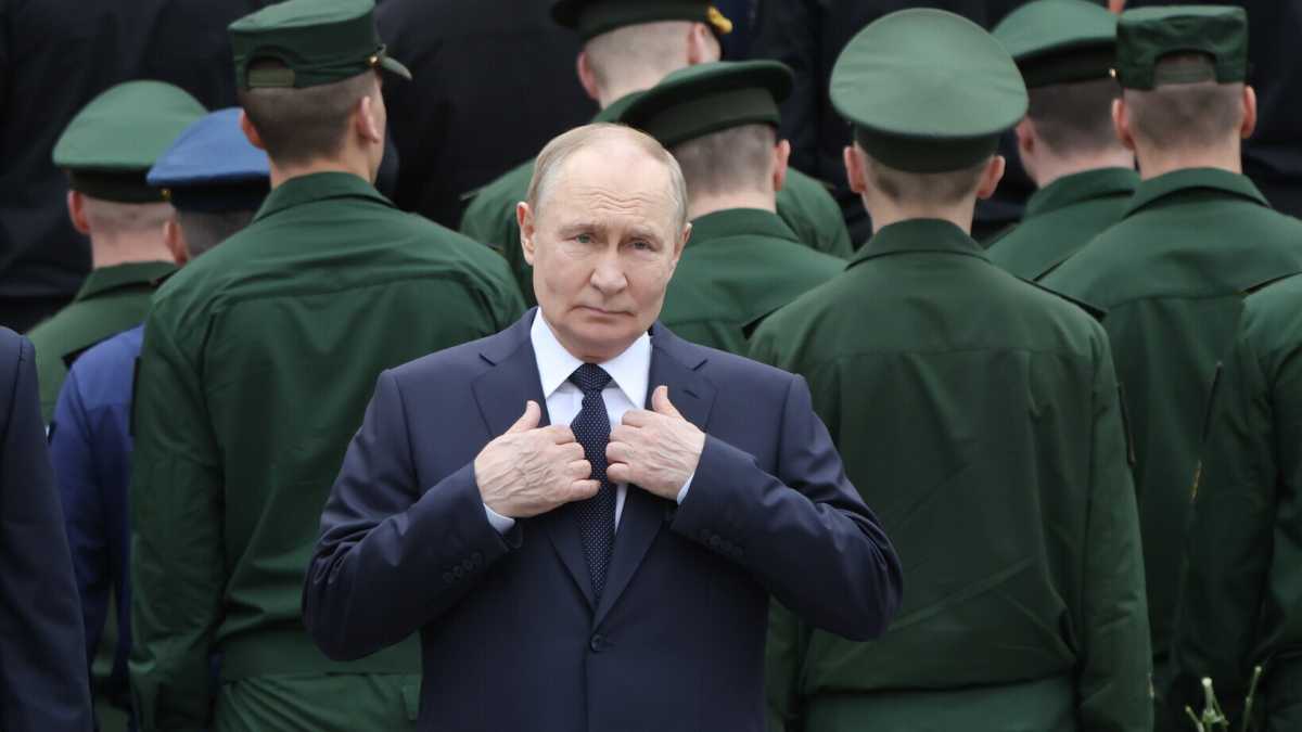 Immagine di Come funziona il potere di Putin nella Russia che non vede un futuro