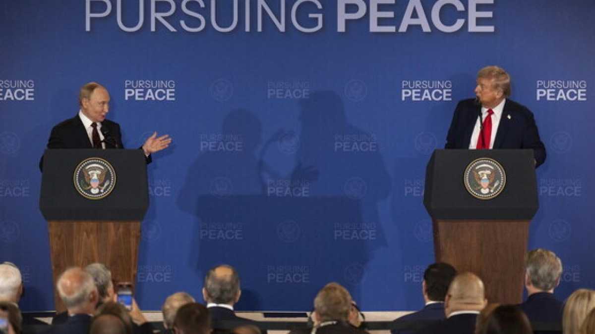 Immagine di Trump gioca a interpretare Putin e perde