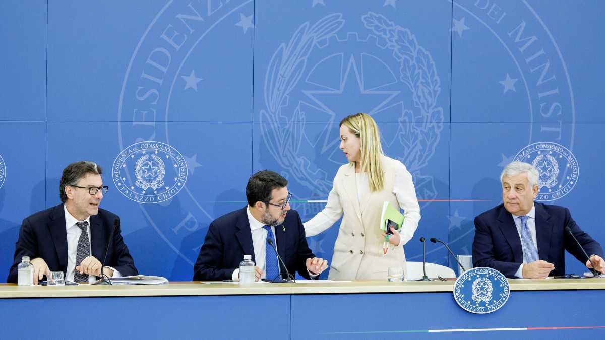 Immagine di Extraprofitti, pace fiscale, Irpef. La Manovra del centrodestra tra annunci e (soliti) tormentoni estivi
