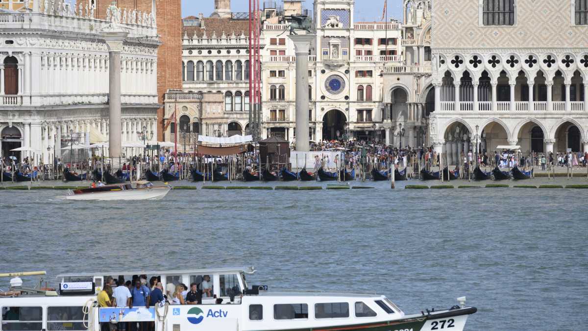 Immagine di Alla Mostra del cinema di Venezia tutti contro Netanyahu. E Sinwar diventa eroe