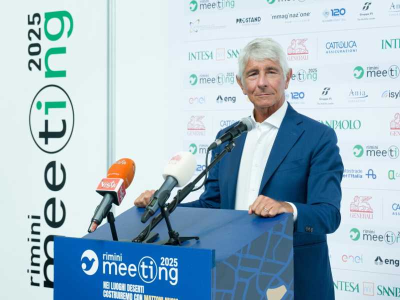 Mosca attacca il ministro Abodi: nuova offensiva diplomatica contro l’Italia