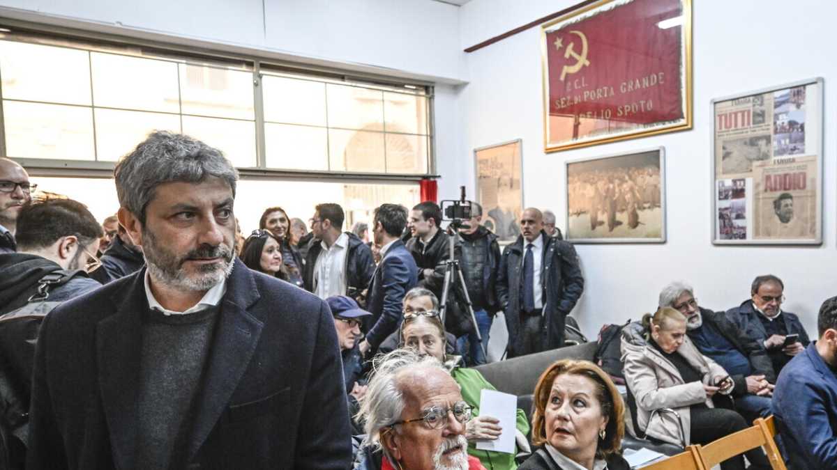 Immagine di Fico e "l'inceneritore". Da Manfredi al Pd riformista la difesa dell'impianto che il grillino vorrebbe chiudere
