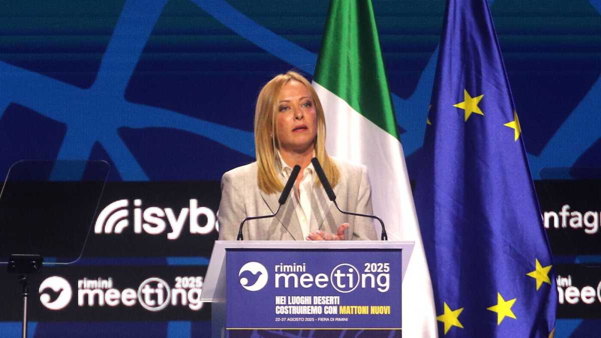 Immagine di Fratelli di Balena. Perché il centrismo di Meloni è una delle novità più spiazzanti della politica italiana