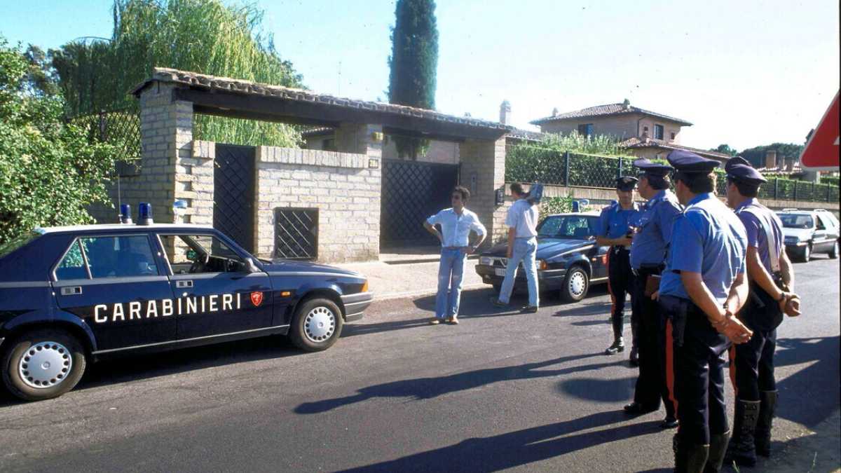 Immagine di Un caso da Poirot. Storia di Alberica Filo della Torre