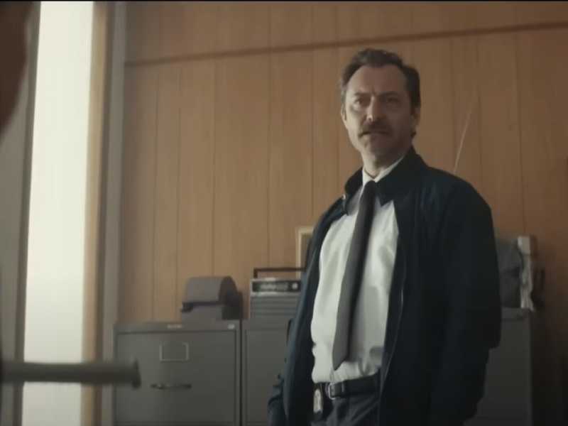 Il Putin vero e quello interpretato da Jude Law. Parla l'autore di "Il mago del Cremlino"