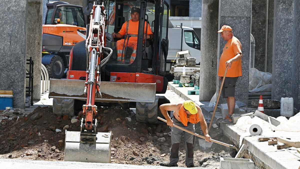 Immagine di L'Italia ha 120mila occupati in meno di quelli che pensava