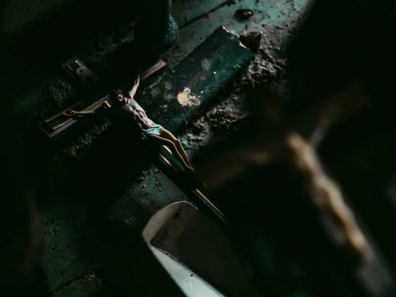 &ldquo;La tua opera &egrave; compiuta, la tua divinit&agrave; &egrave; fondata&rdquo;, scrisse Ernest Renat (foto di David Knox, via Unsplash)&nbsp;<br />
