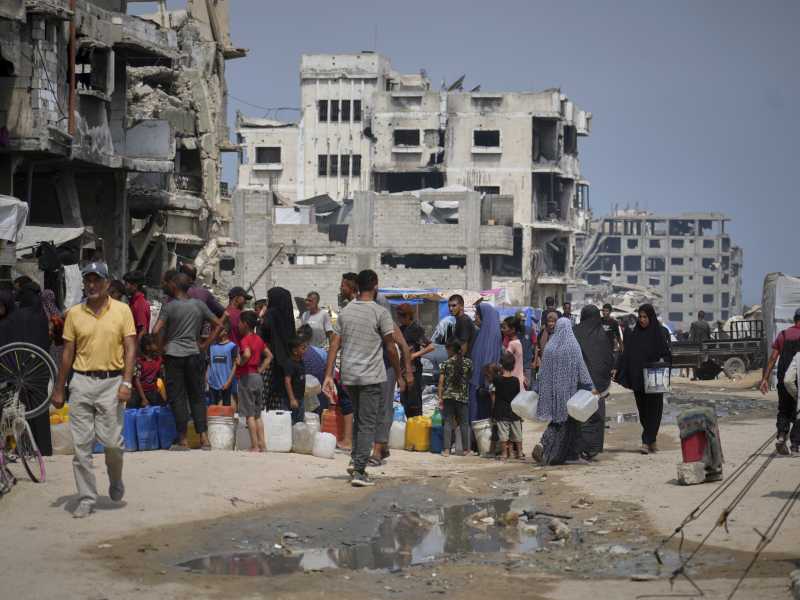 C’è il piano per l’offensiva a Gaza City, ma si tenta un accordo. La vera partita si gioca a Teheran e Riad