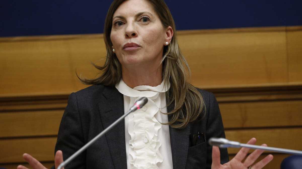 Immagine di Le verità di Giusi Bartolozzi sul caso Almasri