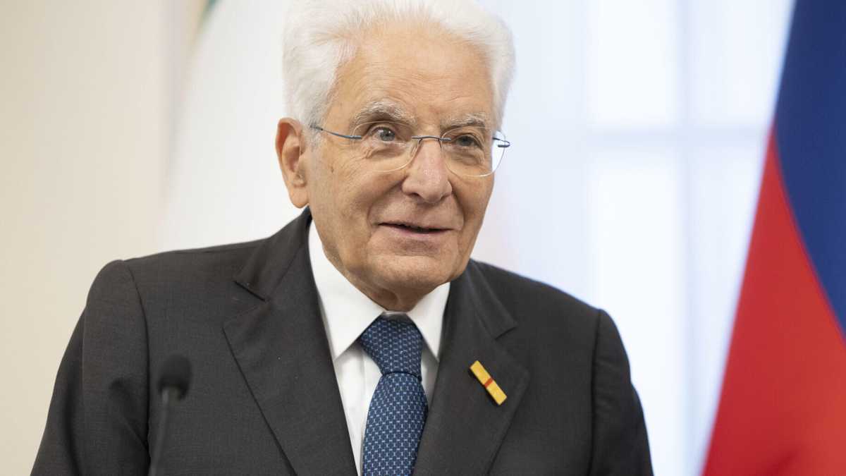 Immagine di L'altra storia di Mattarella: Sarajevo non c’entra con i droni russi, ma fa riflettere sul passato e sul presente
