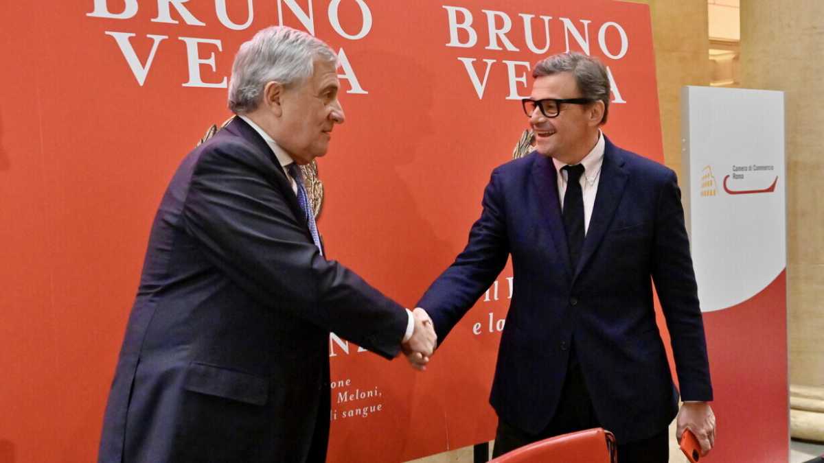 Immagine di Calenda: “Convergenza con FI? A Milano vediamo. In Italia serve un fronte repubblicano: Tajani ci segua”