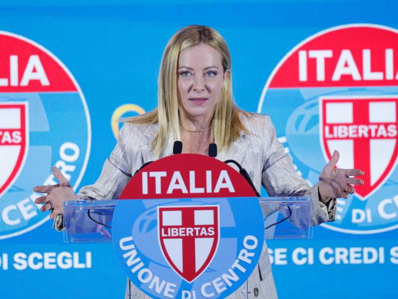 Meloni vuole abbassare le bollette: a Palazzo Chigi le proposte dei player dell'energia