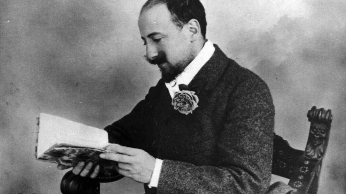 Immagine di S'introduca l'educazione dannunziana