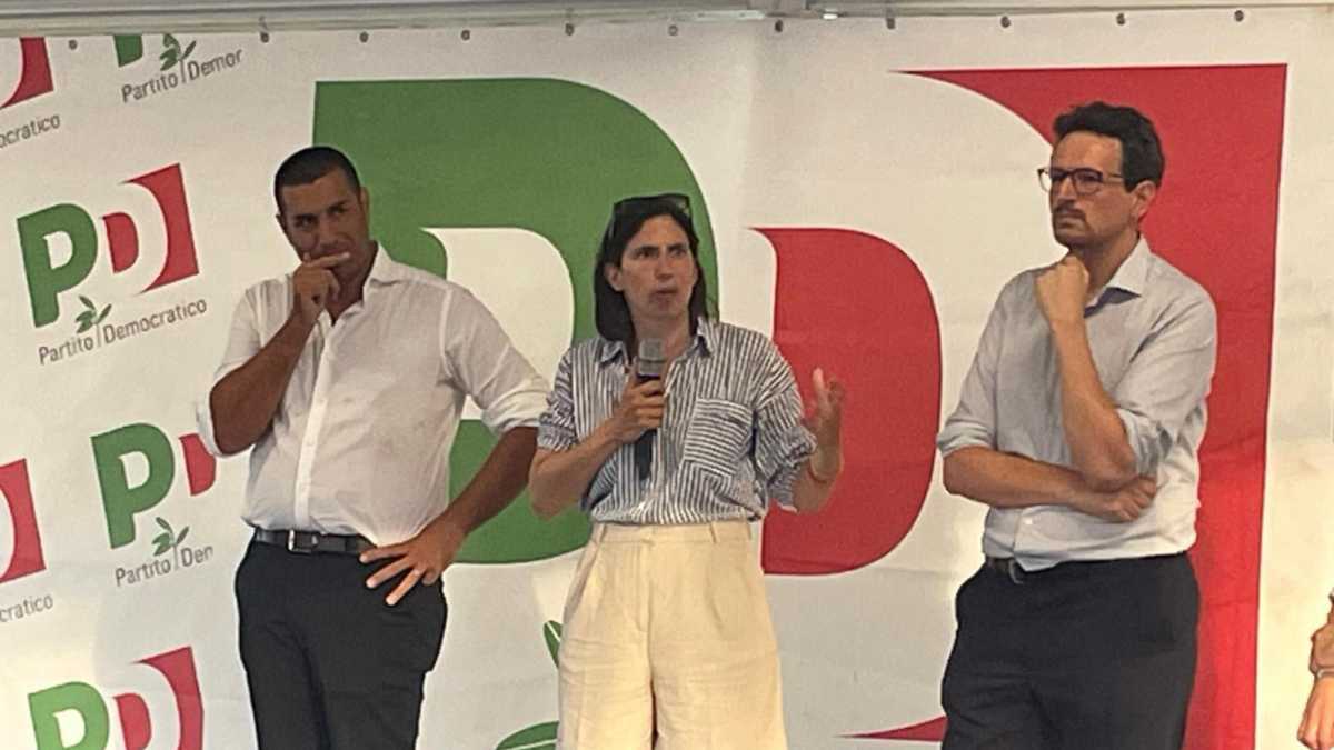 Immagine di Dal porto di Ravenna alla fiera di Rimini. L'Emilia Romagna blocca Israele