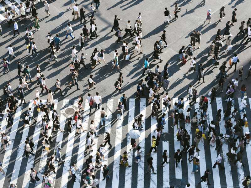 Foto di Ryoji Iwata su Unsplash