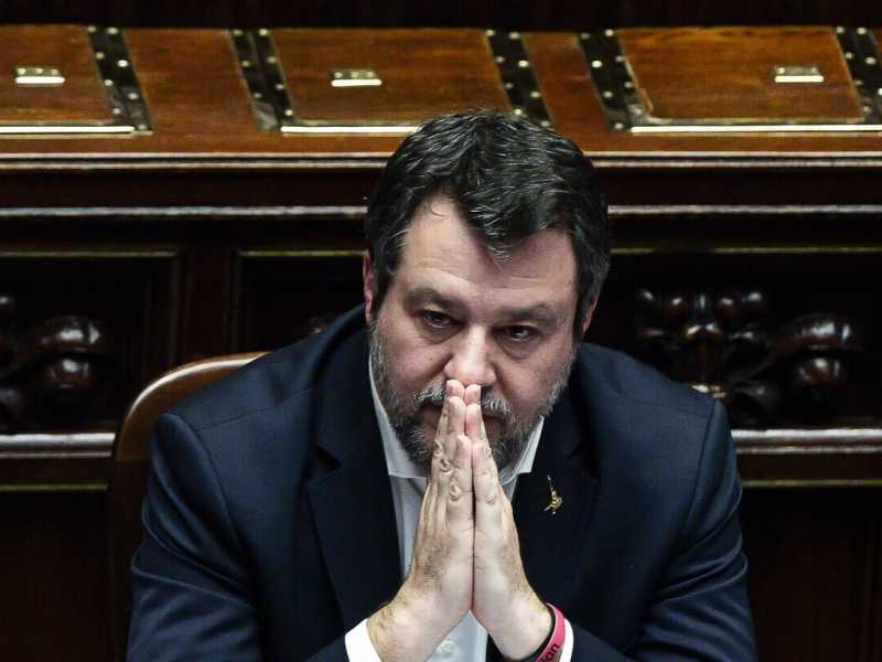 Anche i giovani della Lega contestano Vannacci e Salvini, che ora dice: “Sono stanco”