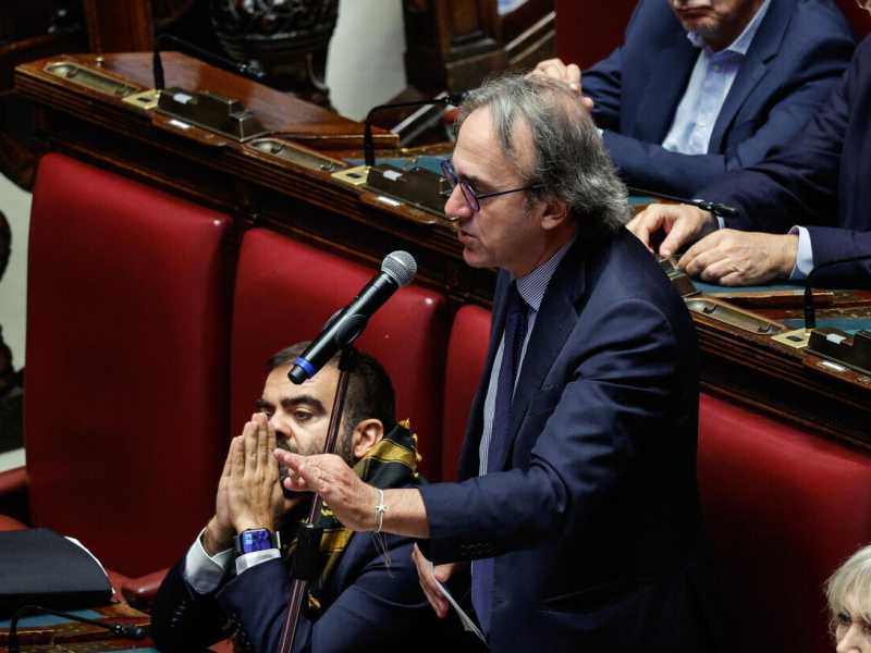 Bonelli: “Alla Flotilla sconsiglio di forzare il blocco navale, ma sta a loro decidere"