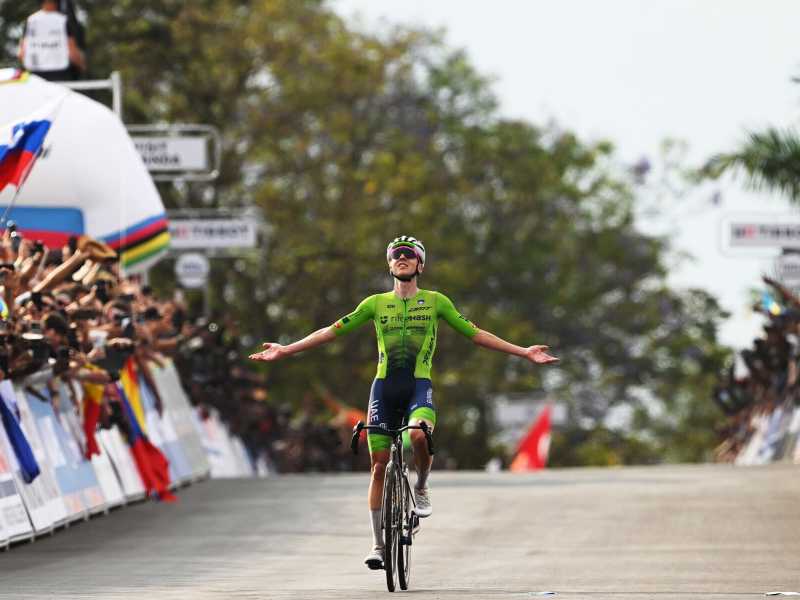 La vittoria ai Mondiali 2025 di Tadej Pogacar (foto Getty Images)