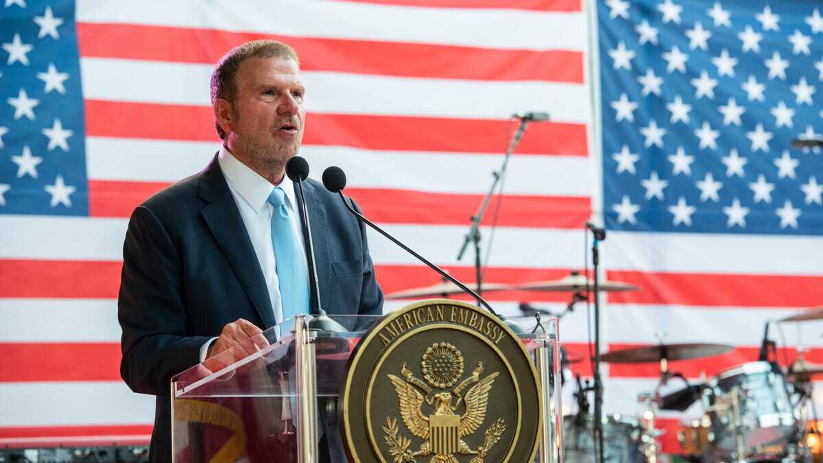 Immagine di Tilman Fertitta, l'ambasciatore americano che batte bandiera texana